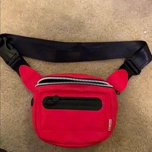 Hunter fanny pack